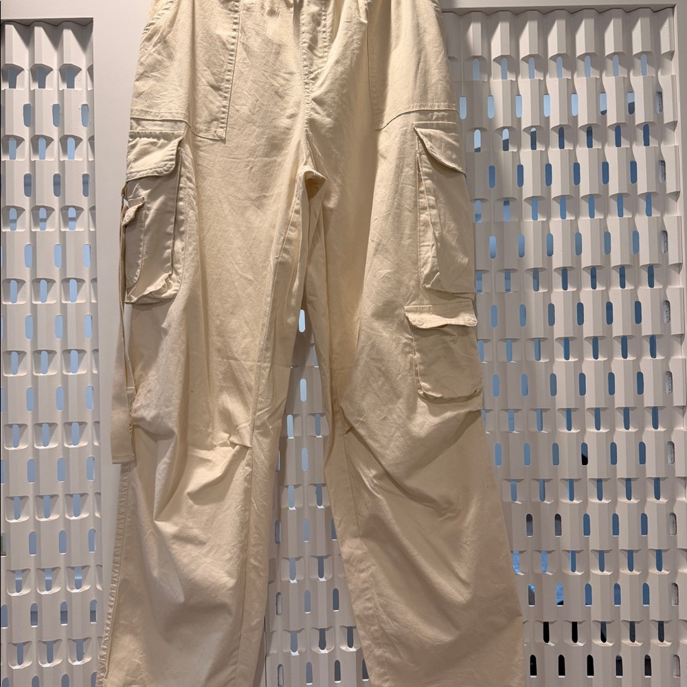 Ultra Flirt Brand Prarchutes, Tech Cargo Pants Sz S